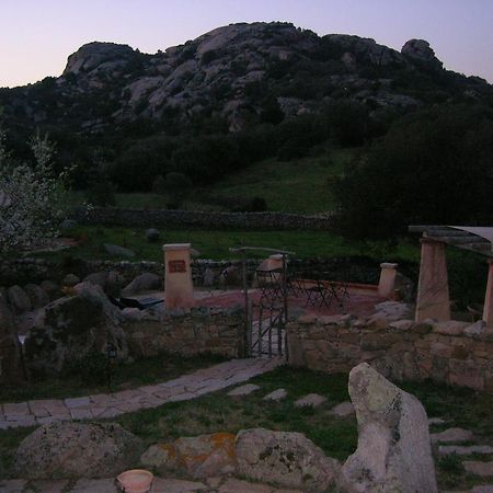 La Mesenda Rooms & Apartments Arzachena Dış mekan fotoğraf
