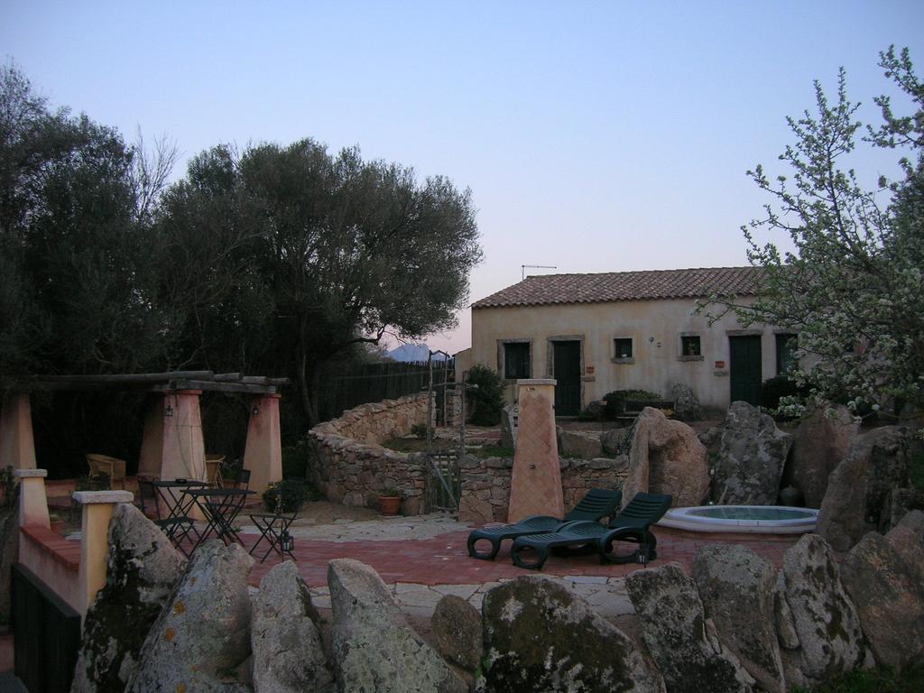 La Mesenda Rooms & Apartments Arzachena Dış mekan fotoğraf
